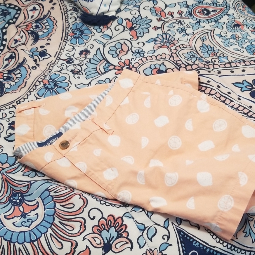 Shorts - Picture 2 of 2